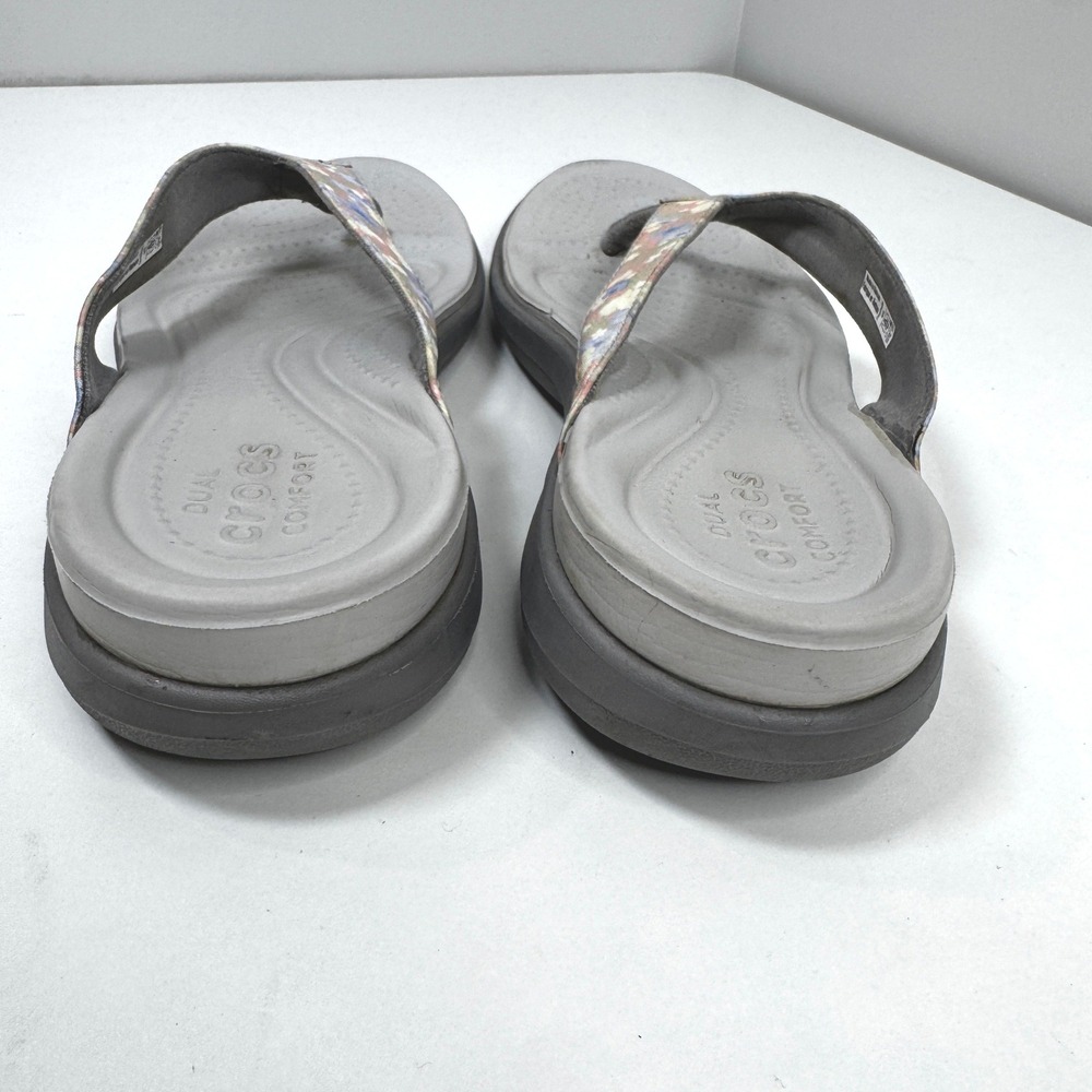 Crocs Capri V Floral Flip Flops Grey Multi Color Straps Sandals Womens 9 - Picture 6 of 7